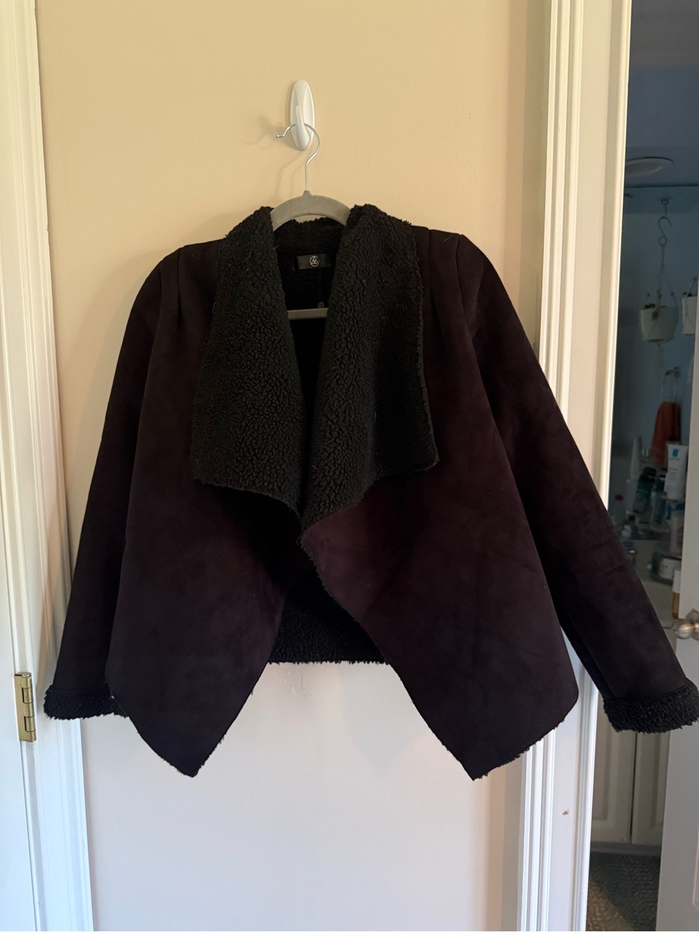 Missguided Women’s Black Purple Tint Faux-Suede Sherpa Jacket
